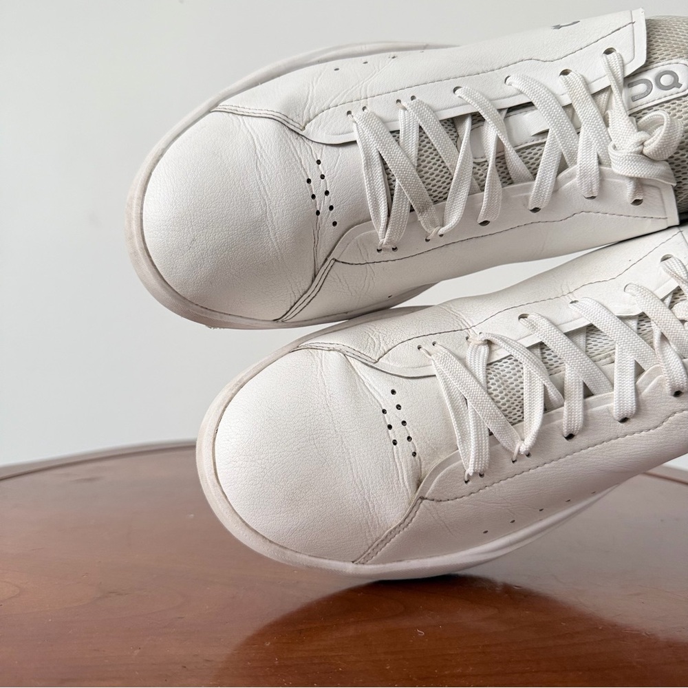On Cloud The Roger Advantage Men White Sneakers | US 11 - Picture 5 of 9